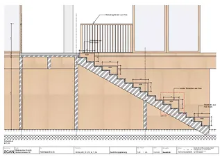 Detail der Holztreppe und Galerie