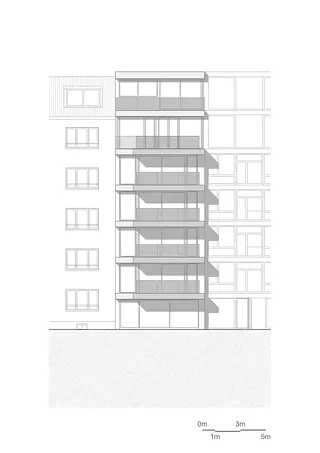 Façade vers la rue