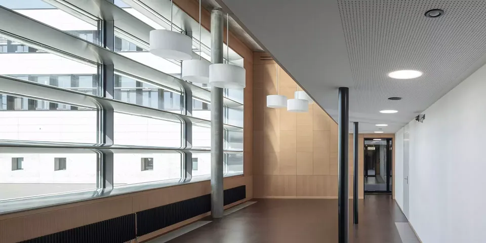 2 geschossiger Raum EG