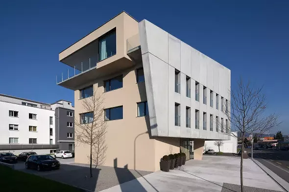 Headquarter Sonnenbau AG