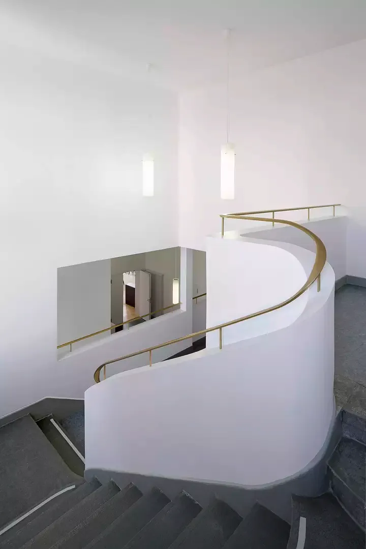 neues Treppenhaus