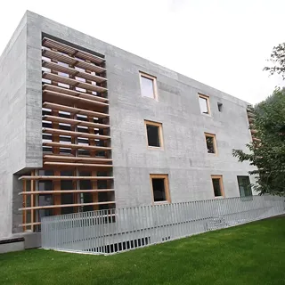 Bürogebäude der Firma Cavigelli Ingenieure AG in Ilanz