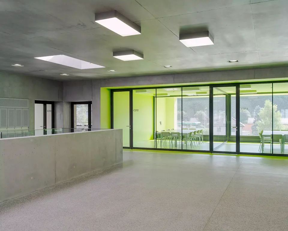 Hall central _ bât. C