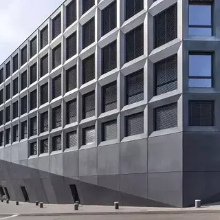 Geschäftshaus am Bahnhofplatz
