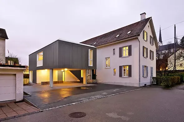 Accès et Carport