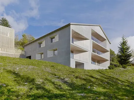 SW und NW Fassaden Haus B + Carport