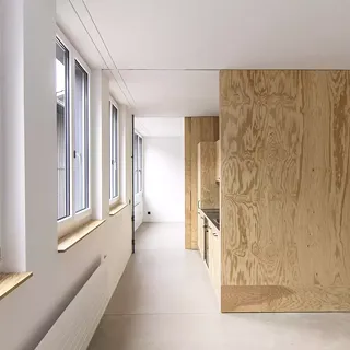 Transformation d'un atelier artisanal en habitation