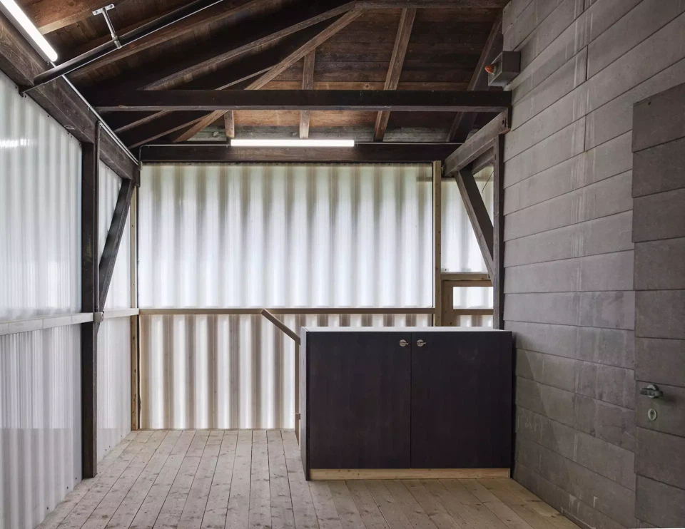 Nouvel entrepôt extérieur