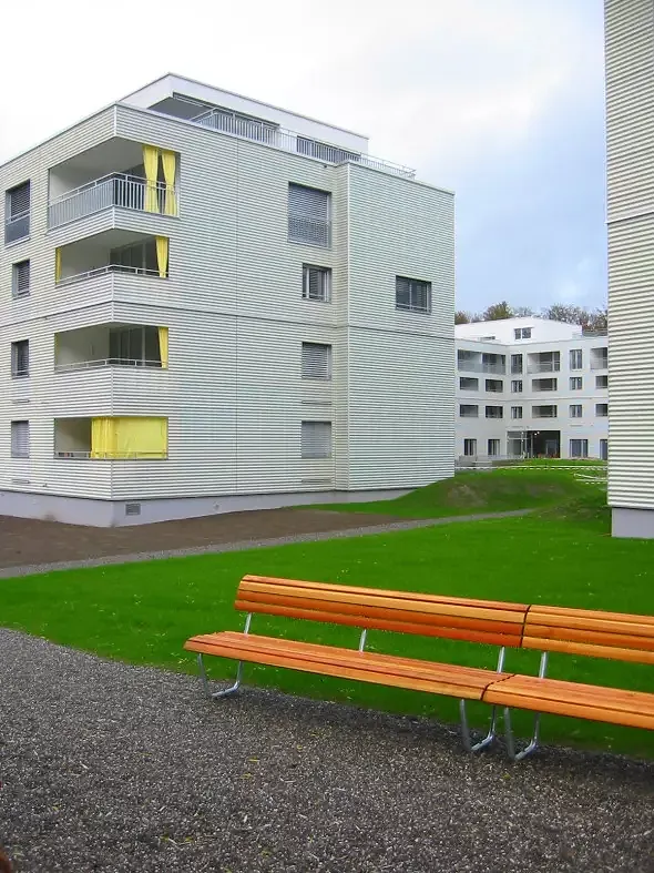Aperture vers la cour