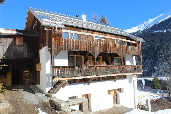 südansicht mit laube und neuem balkon im dachgeschoss