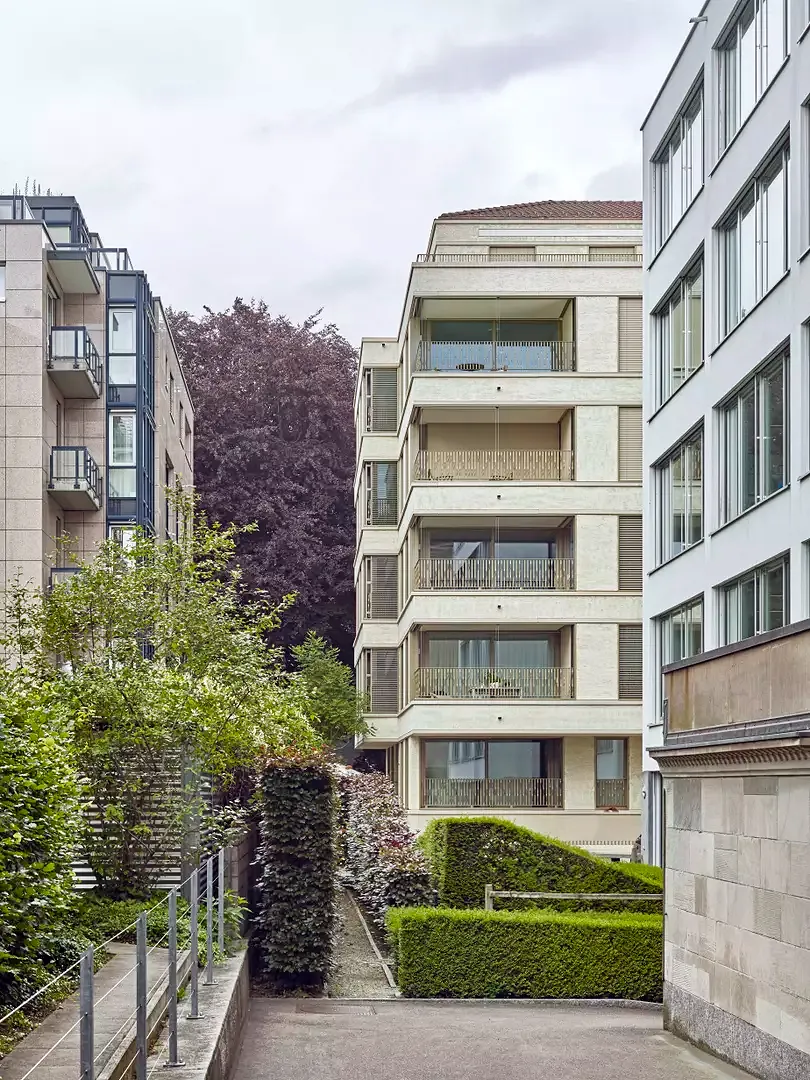 Fassade mit Loggia