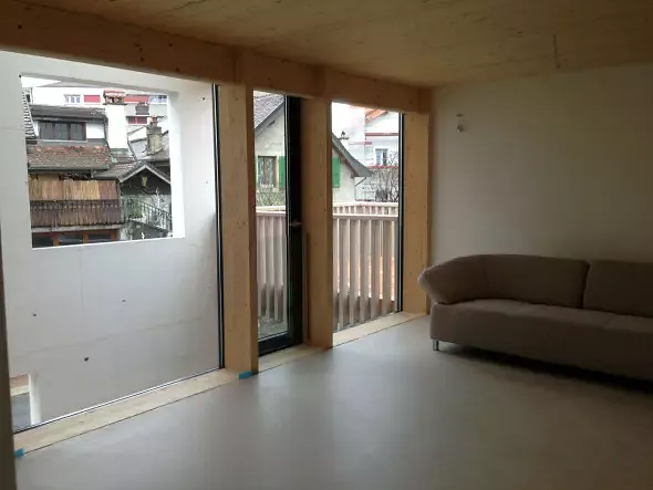 relation entre l'habitat et le patio