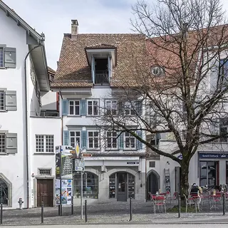 Kolinplatz 19, Zug