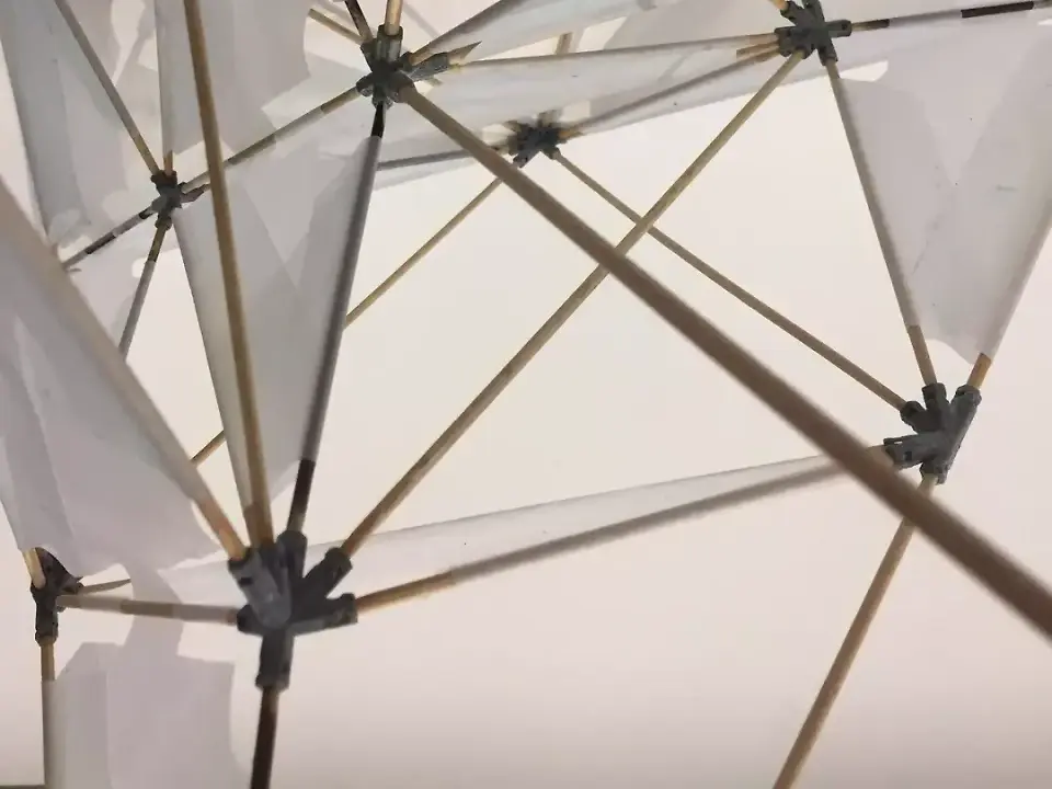 assembled_kite_detail.jpg