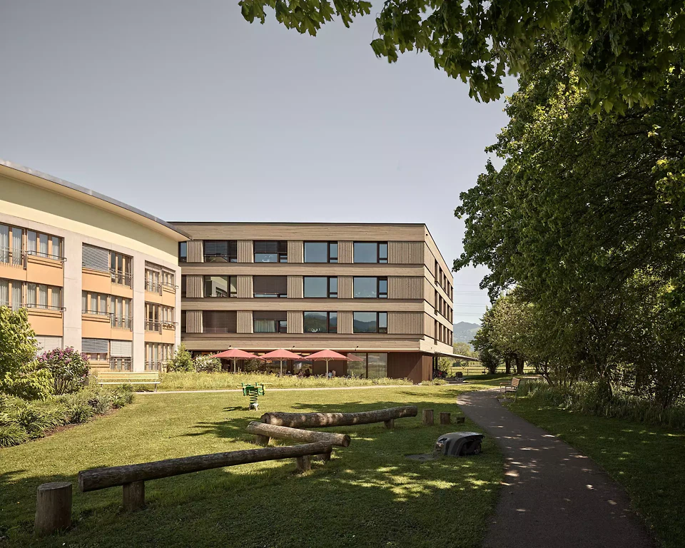 Bestands- und Neubau