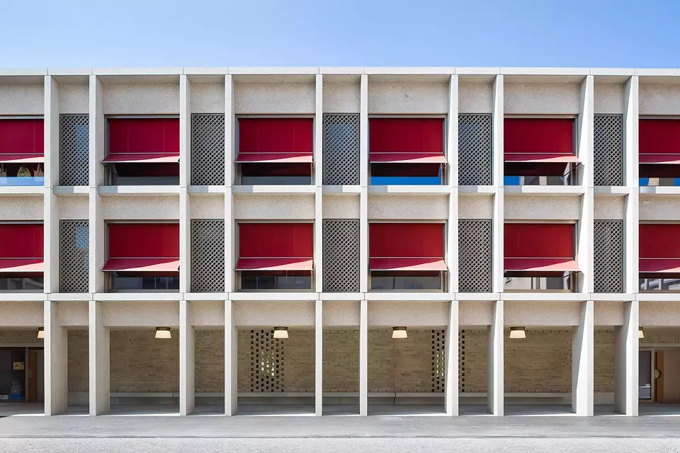 Façade sur cour