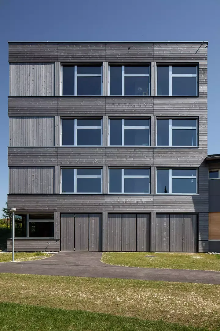 frontale_facade_ouest