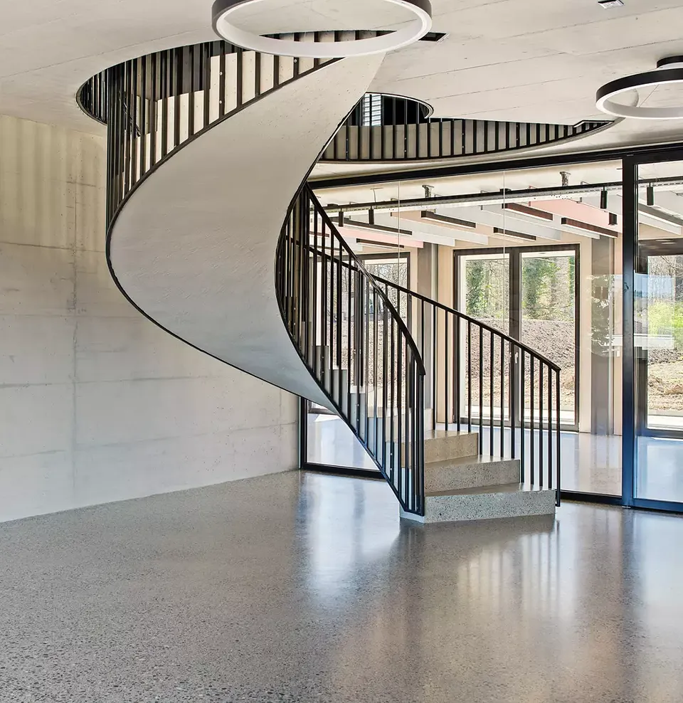 Suisag Innen Wendeltreppe