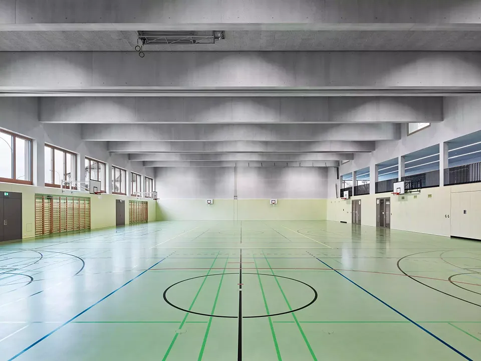 Sporthalle
