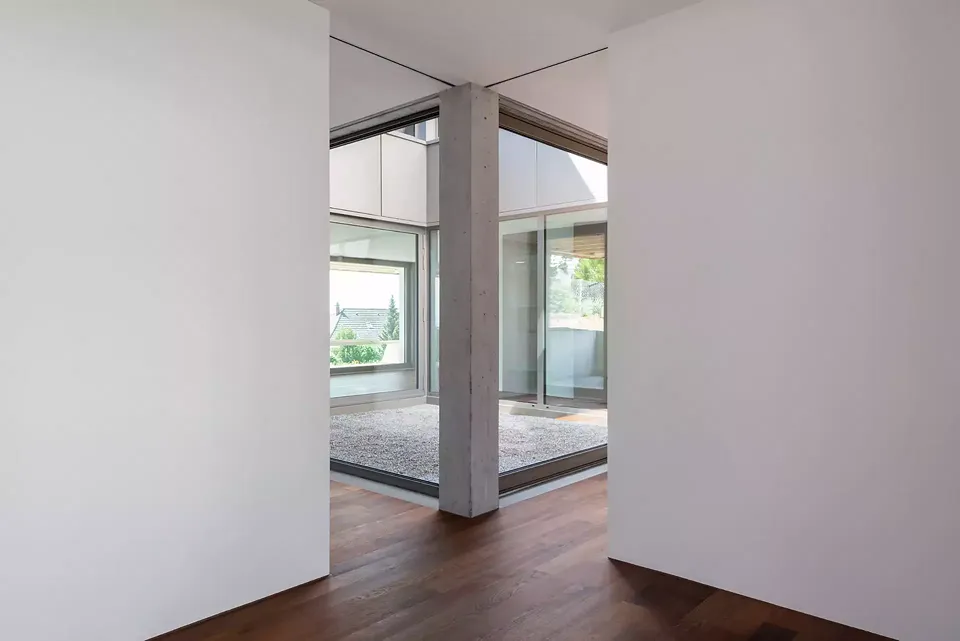 Atrium / Stütze Erdgeschoss