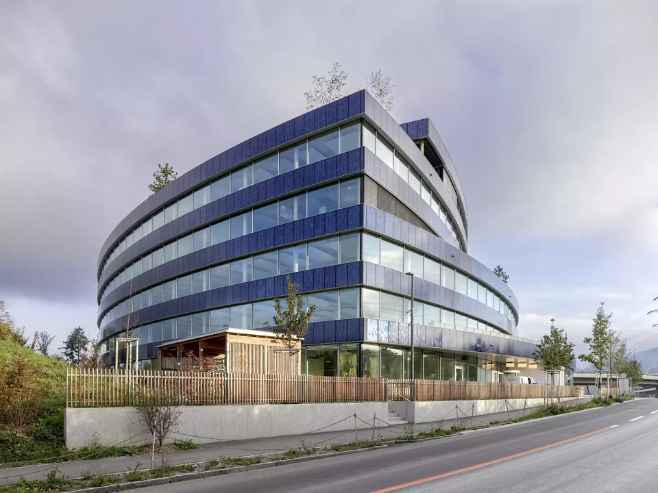 Südostecke, Eingang