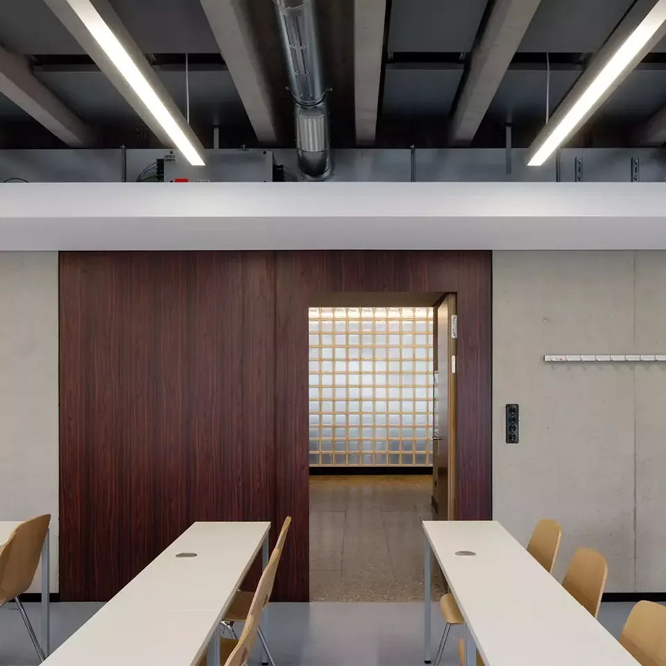 Klassenraum Haute école de gestion