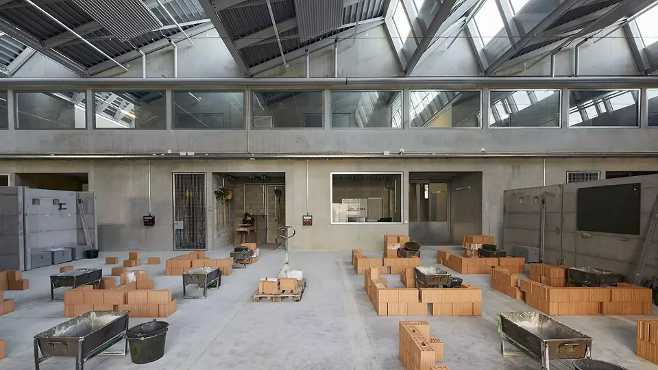 Façade intérieure des halles