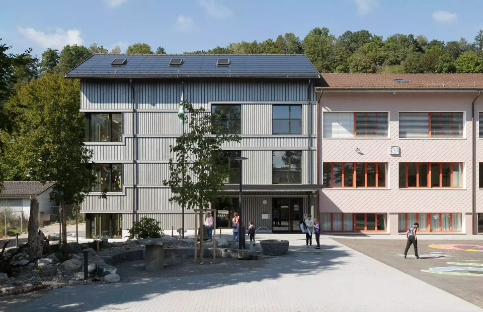 Alt und Neu: selbstverständliches Weiterbauen