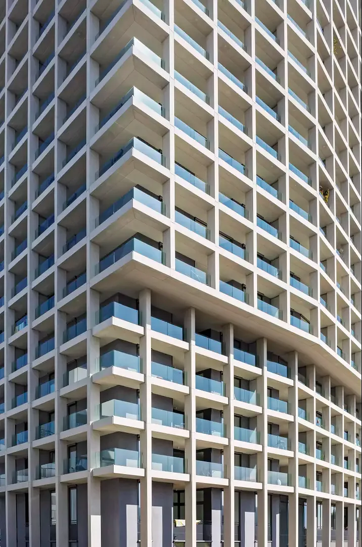 The Metropolitans - façade en béton calcaire