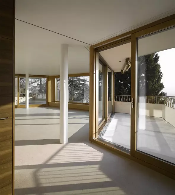 Blick Küche 1.OG auf Terrasse und Wohnzimmer