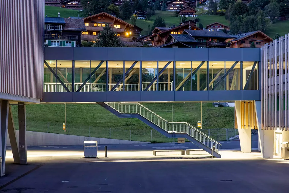 V-Bahn Terminal Grindelwald, Passerelle