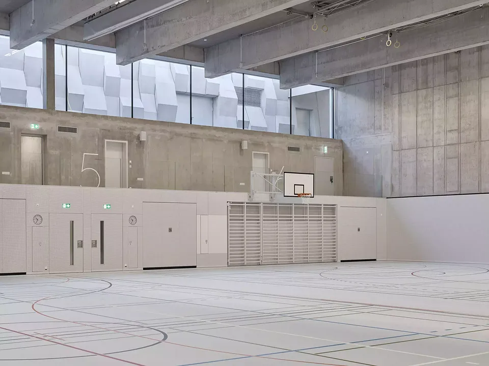 Hallenraum 3