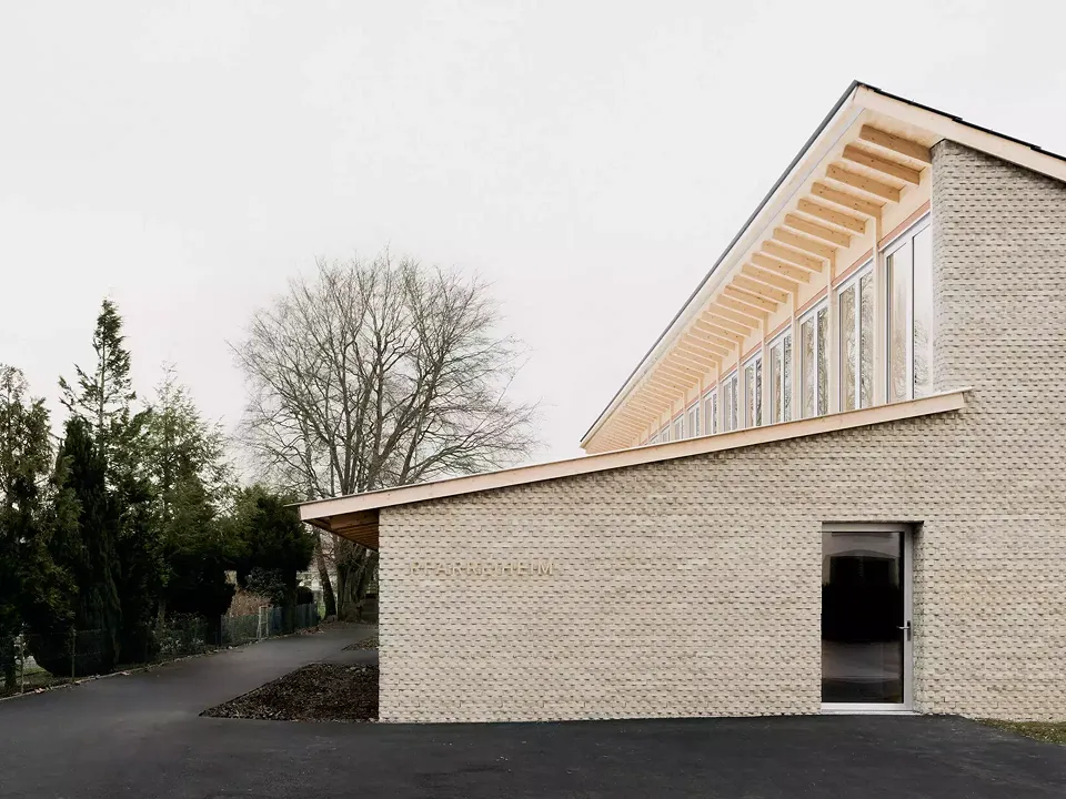 Angle du bâtiment – façade ouest