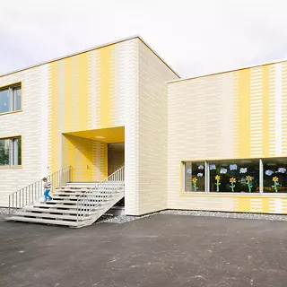 Aufstockung und Sanierung Kindergarten Spittel