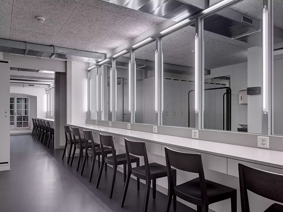 Stadttheater_Maske.jpg