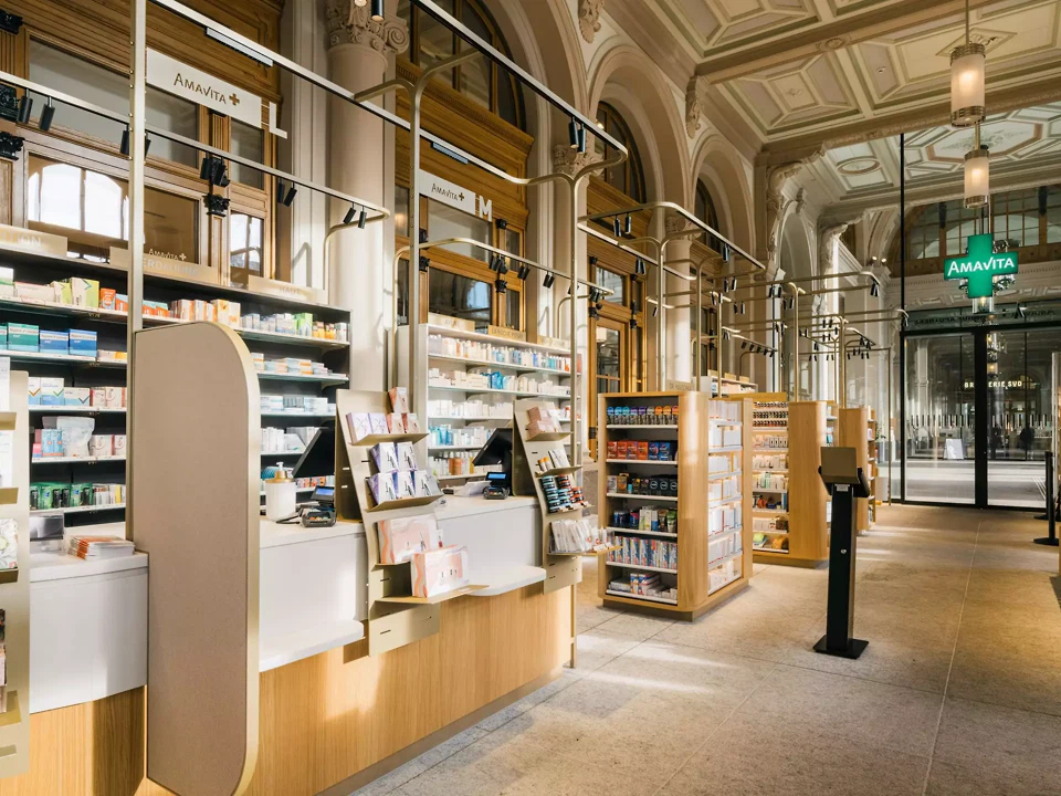 Apotheke: Kassentresen