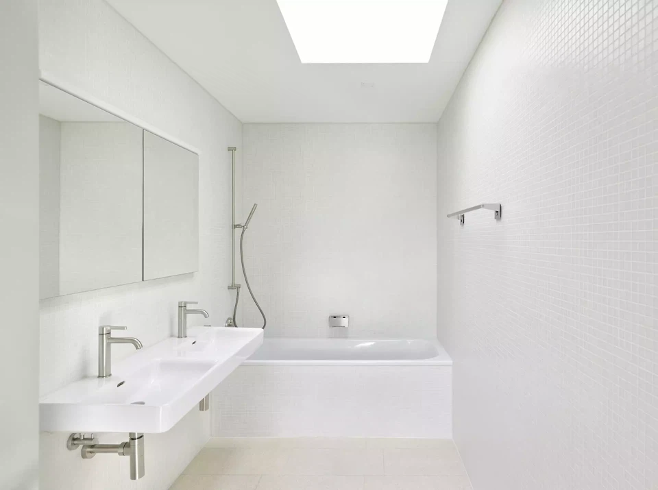 Ausstattung und Materialisierung der Bäder