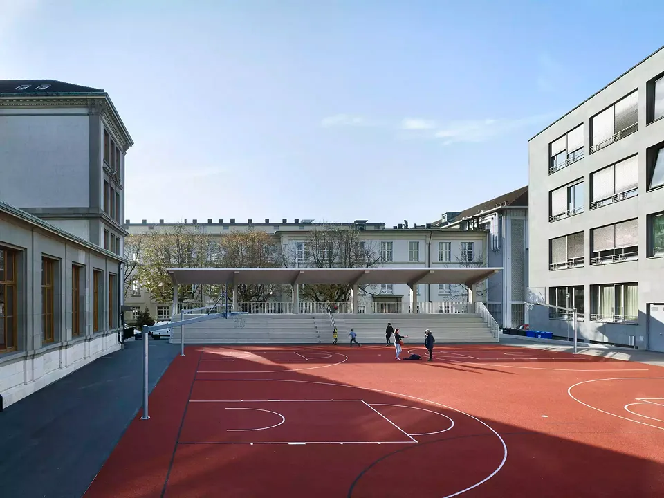 Spielfeld