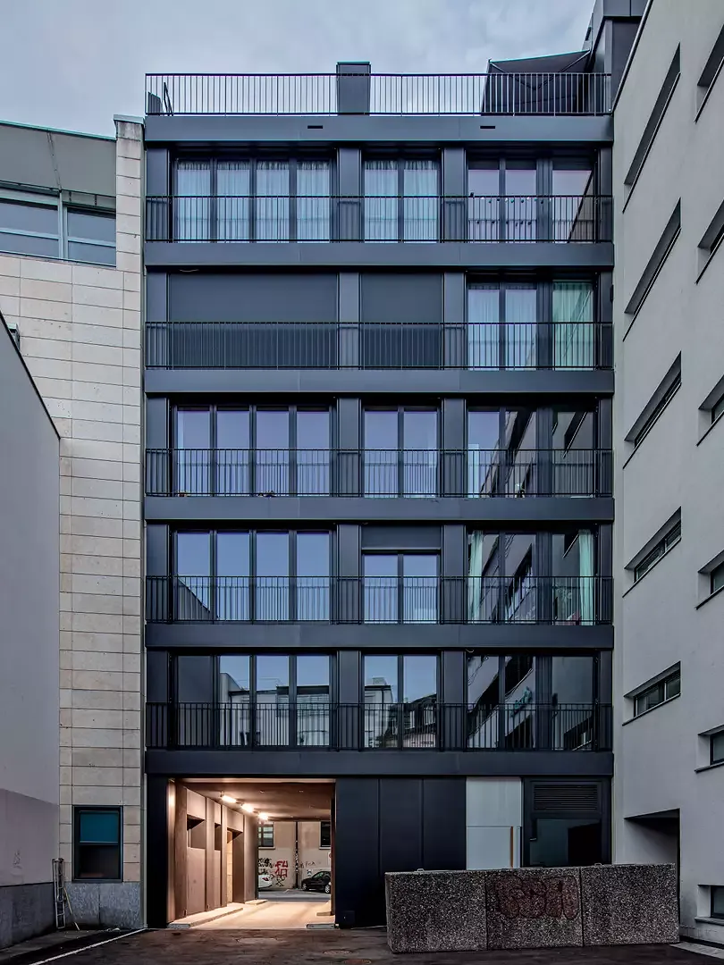 Aussenansicht Südfassade zum Hof
