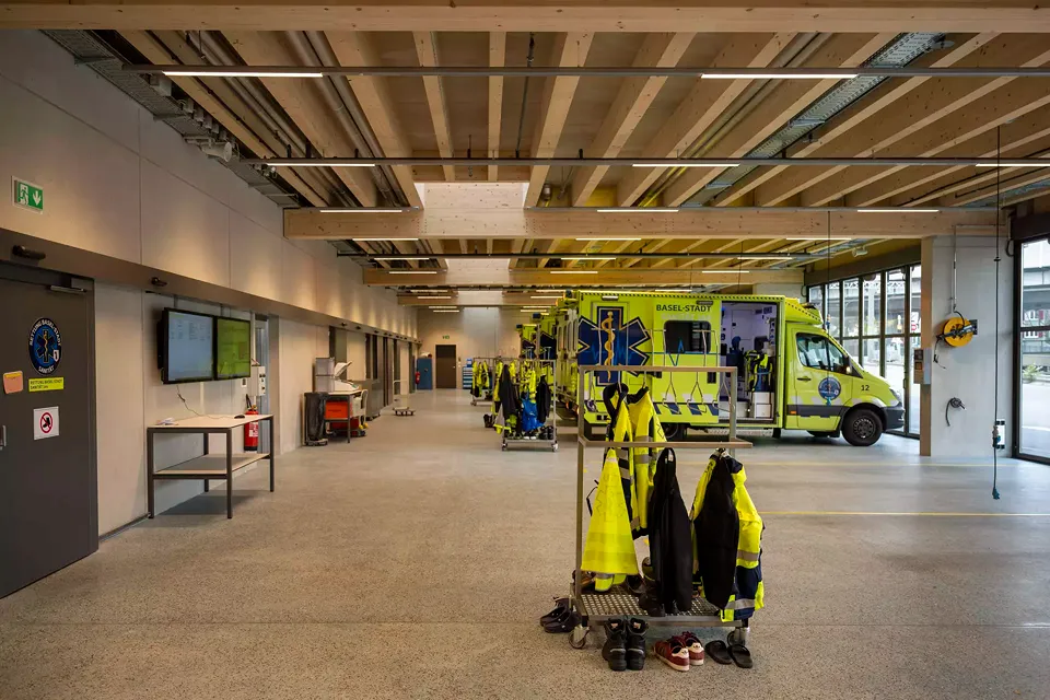Bereitschaftshalle im Betrieb