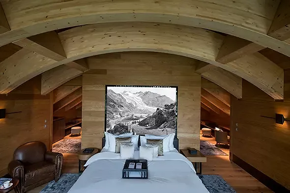 Furka Suite Master Bedroom