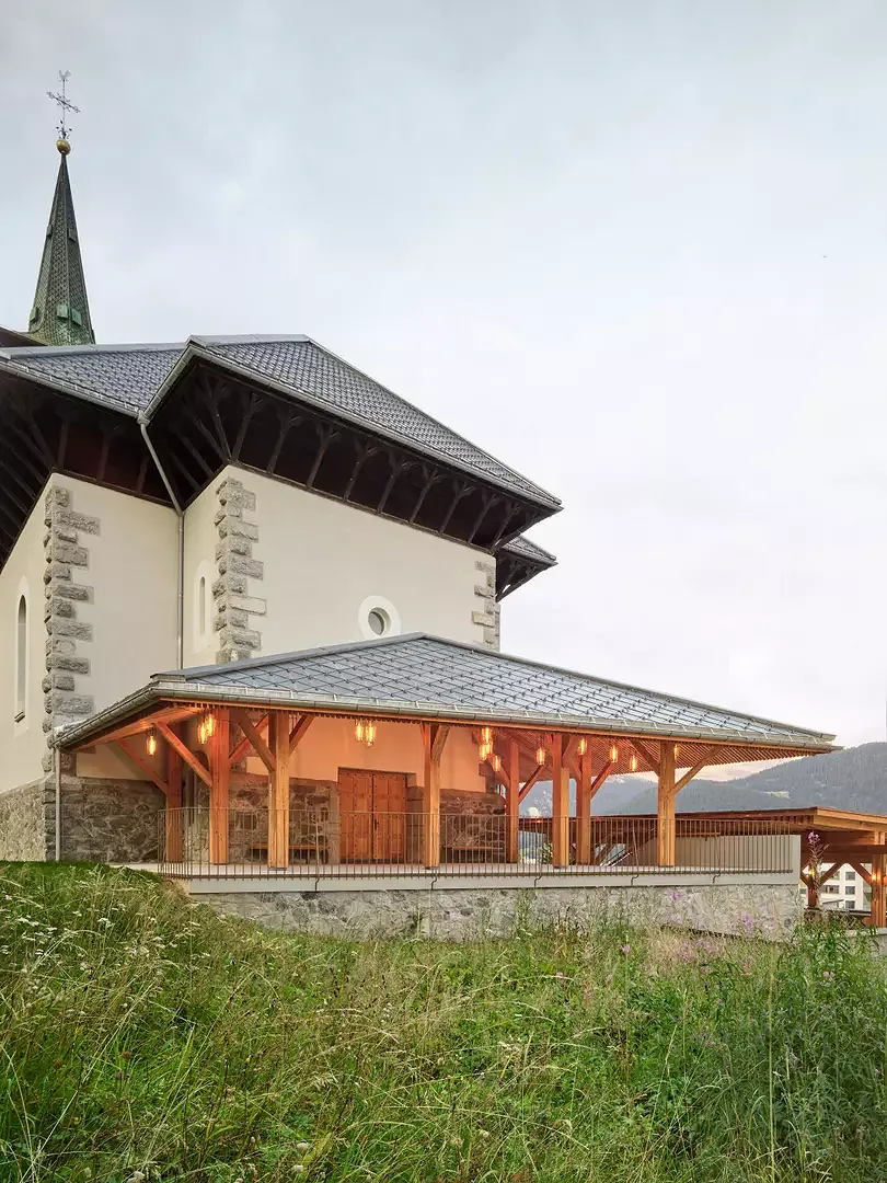 Marienkirche Davos, Eingang