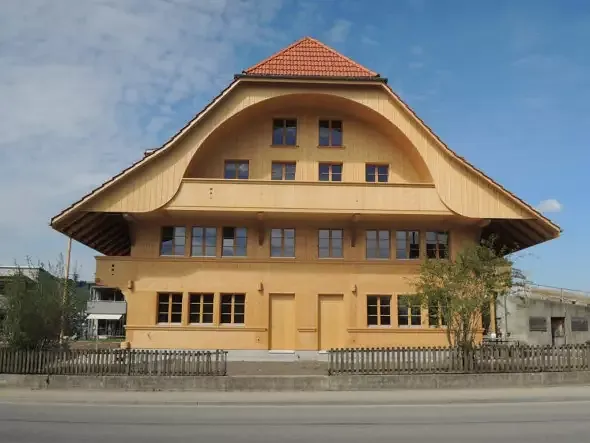 Ansicht Strassenseitig