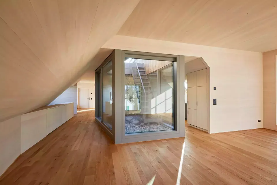 Dachgeschosswohnung mit Atrium