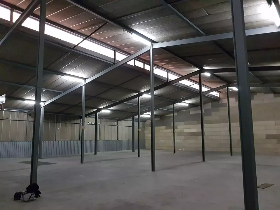 Lagerhalle vor Umbau