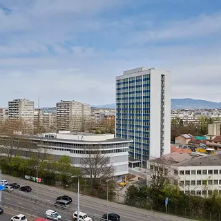 Reconversion d'un site industriel en centre administratif