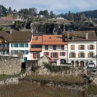 Umbau von zwei Scheunen in ein Wohnhaus