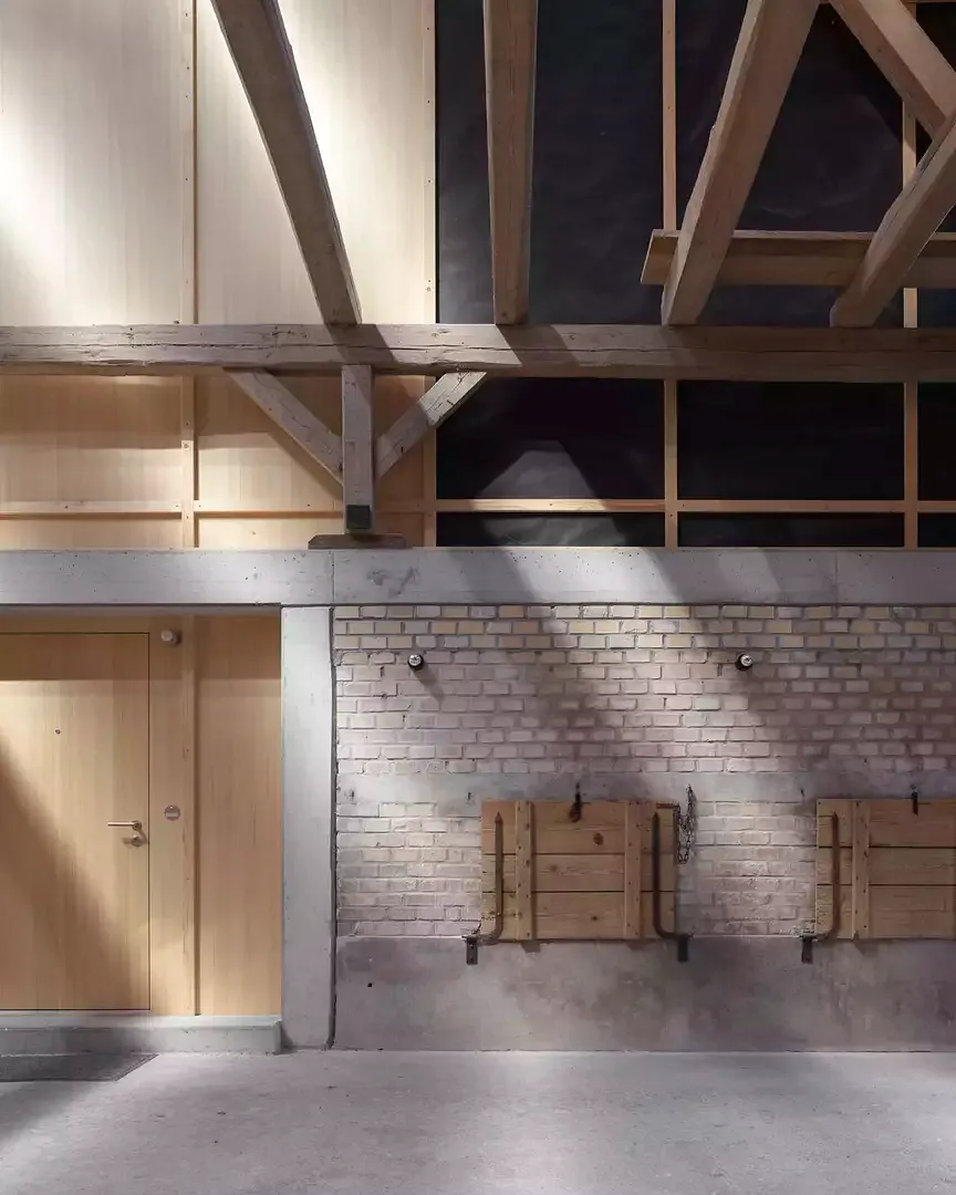 Façade intérieure – maison dans la maison