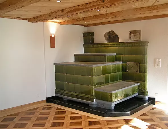 Wohnzimmer 16. Jahrhundet mit Kachelofen