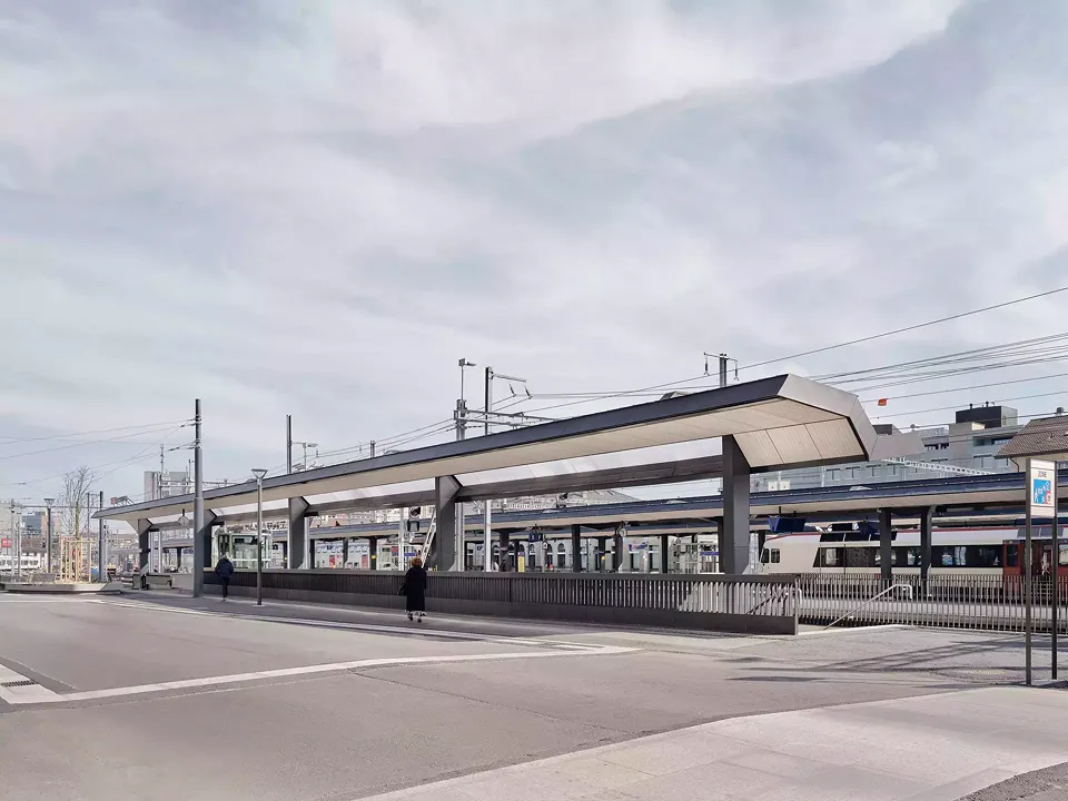 Stadtseitiger Bahnzugang Avenue du Midi / Zugang Personenunterführung